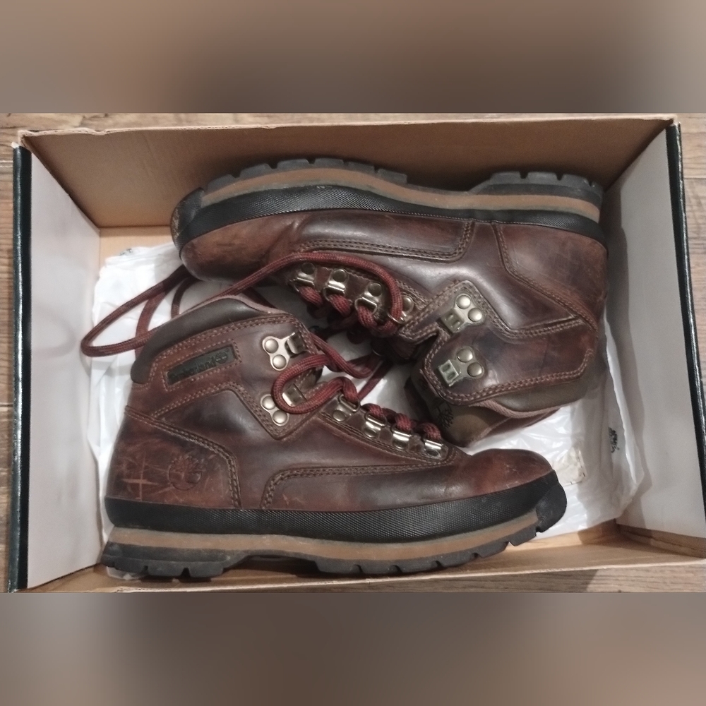 Timberland leather hiking boots